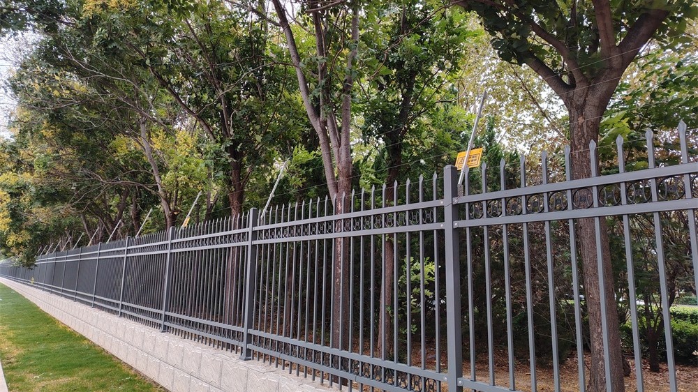 亚洲午夜精品A片久久WWW慈禧-女人张开腿让男人添-亚洲国产欧美日韩人成-乱肉YIN荡系列合集TXT-天天撸日日夜夜脉冲电子围栏守护平安校园