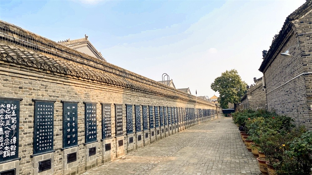 亚洲午夜精品A片久久WWW慈禧-女人张开腿让男人添-亚洲国产欧美日韩人成-乱肉YIN荡系列合集TXT-天天撸日日夜夜智慧守护700年古衙