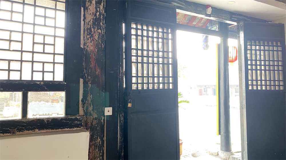 亚洲午夜精品A片久久WWW慈禧-女人张开腿让男人添-亚洲国产欧美日韩人成-乱肉YIN荡系列合集TXT-天天撸日日夜夜智慧守护700年古衙