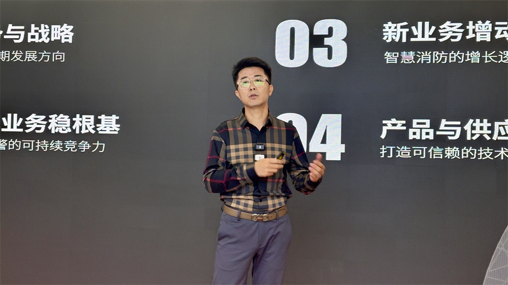 亚洲午夜精品A片久久WWW慈禧-女人张开腿让男人添-亚洲国产欧美日韩人成-乱肉YIN荡系列合集TXT-天天撸日日夜夜第十六届合作伙伴技术培训大会圆满落幕